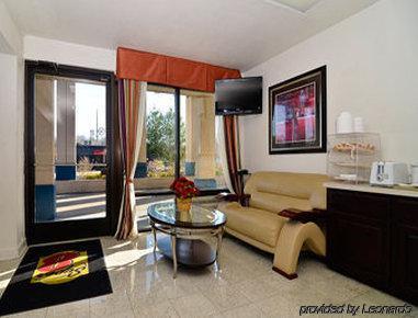 Super 8 By Wyndham West Hotel Nashville